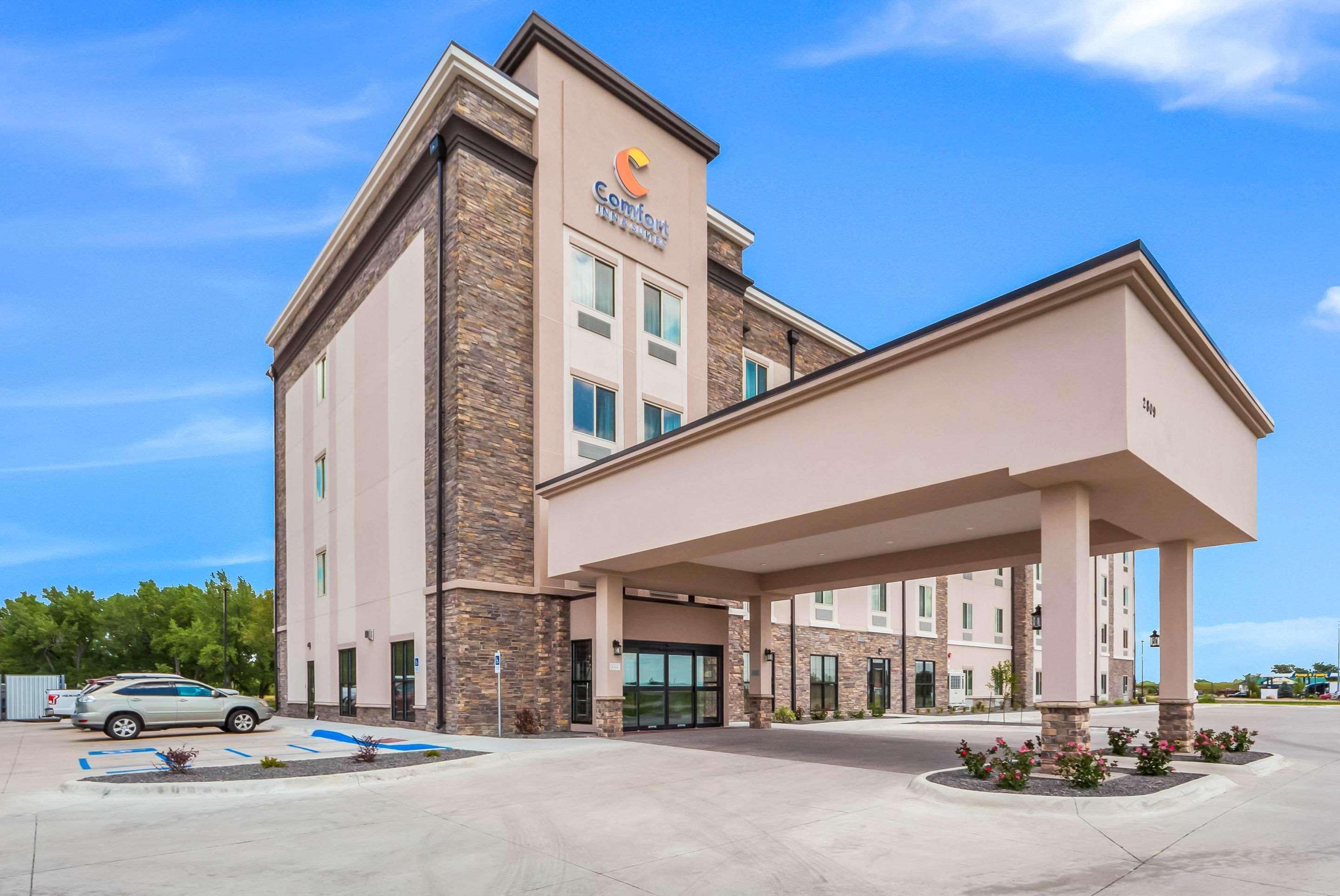 Comfort Inn & Suites North Platte I-80 מראה חיצוני תמונה